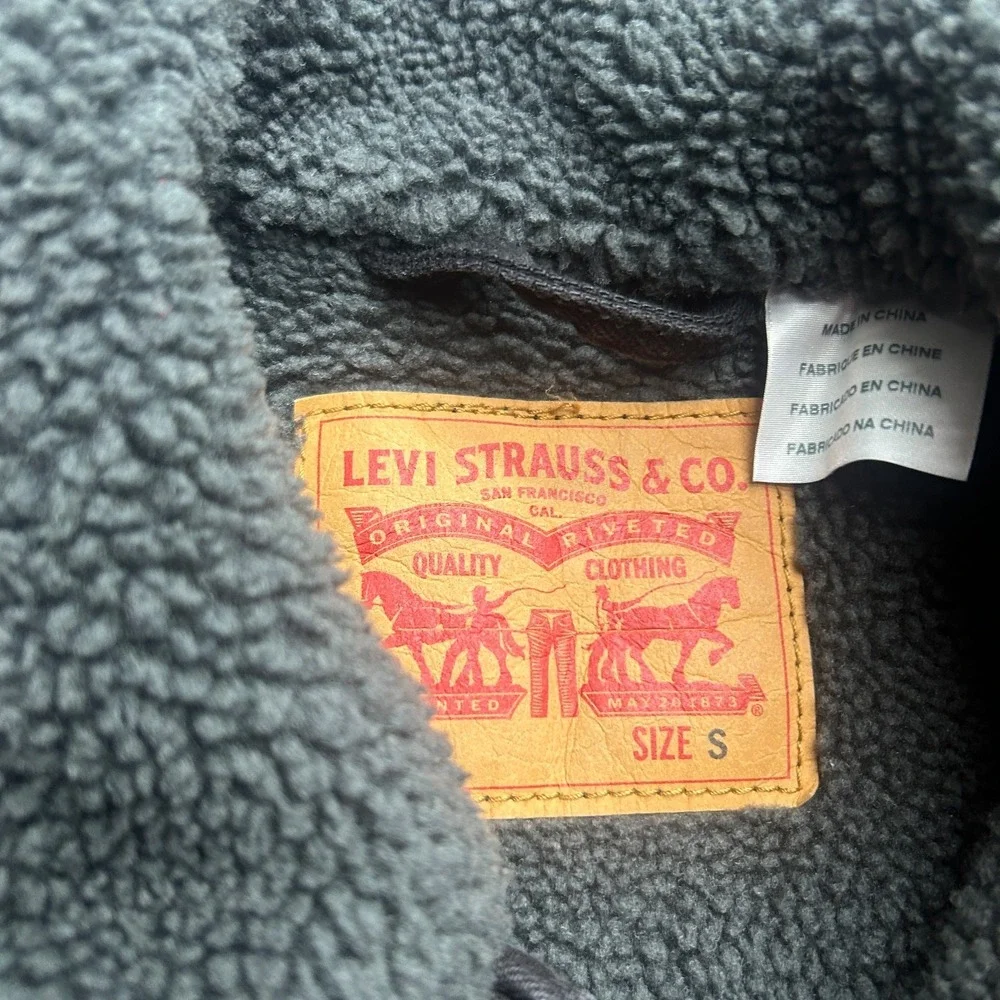 Levis Trucker Jacket Small Mens Sherpa Lined Cotton Denim Button Up‎ Coat Black